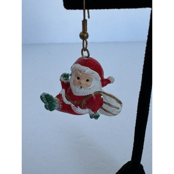 Santa Claus Christmas Earrings Small Holidays Fashion Jewelry 1 inch Dangle - Picture 3 of 5